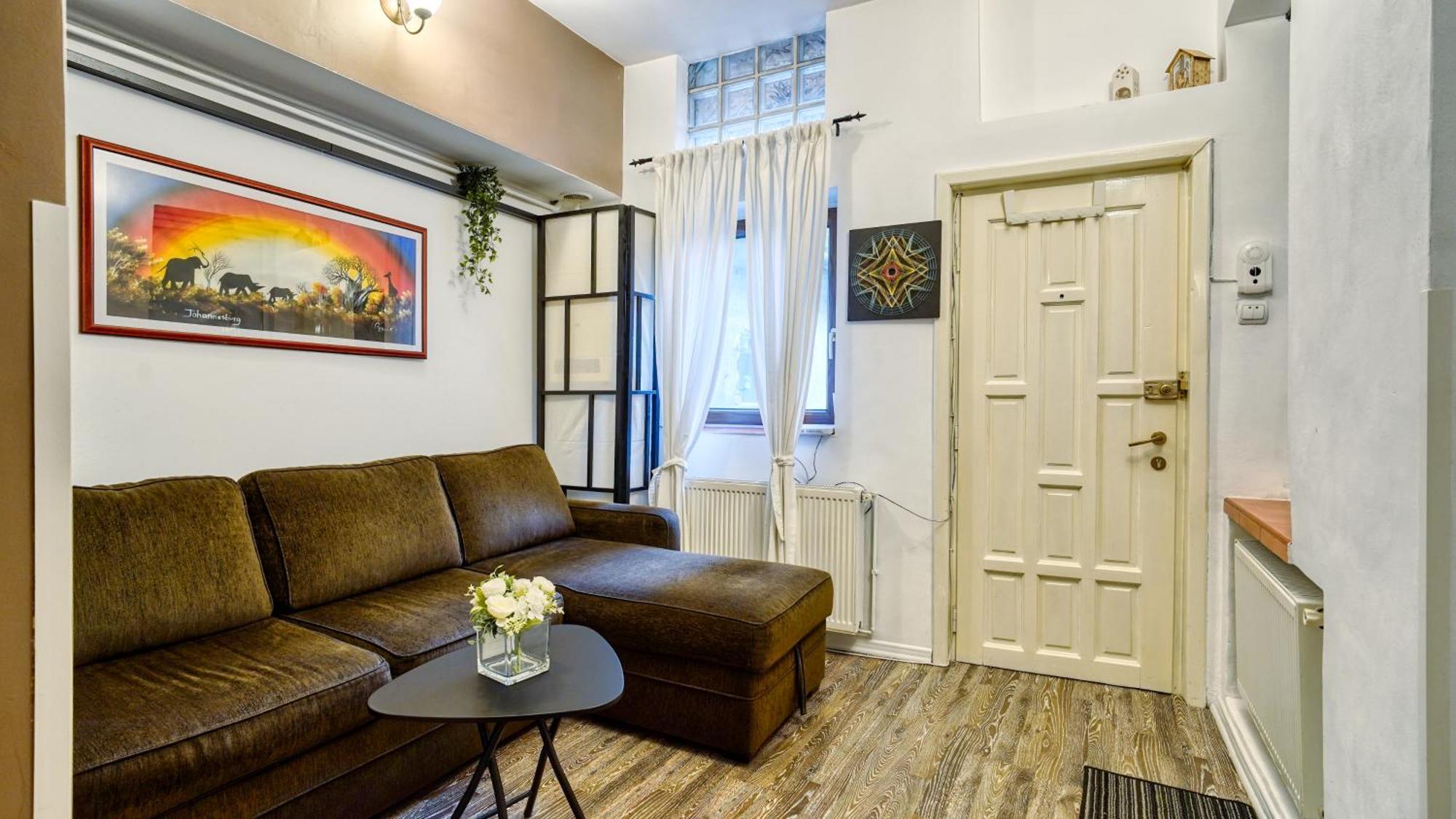 Intimo Oldtown Romantic Apartment Braşov Dış mekan fotoğraf