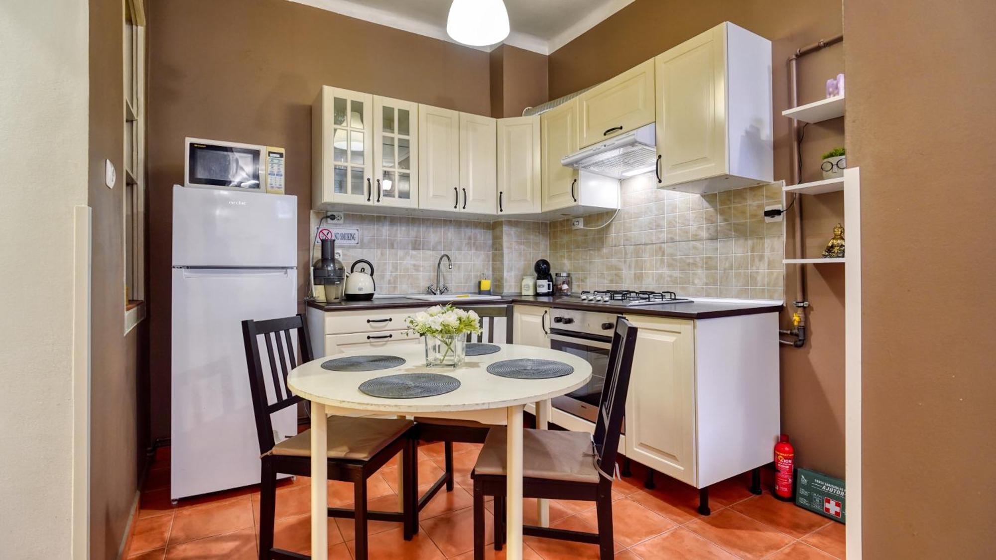 Intimo Oldtown Romantic Apartment Braşov Dış mekan fotoğraf